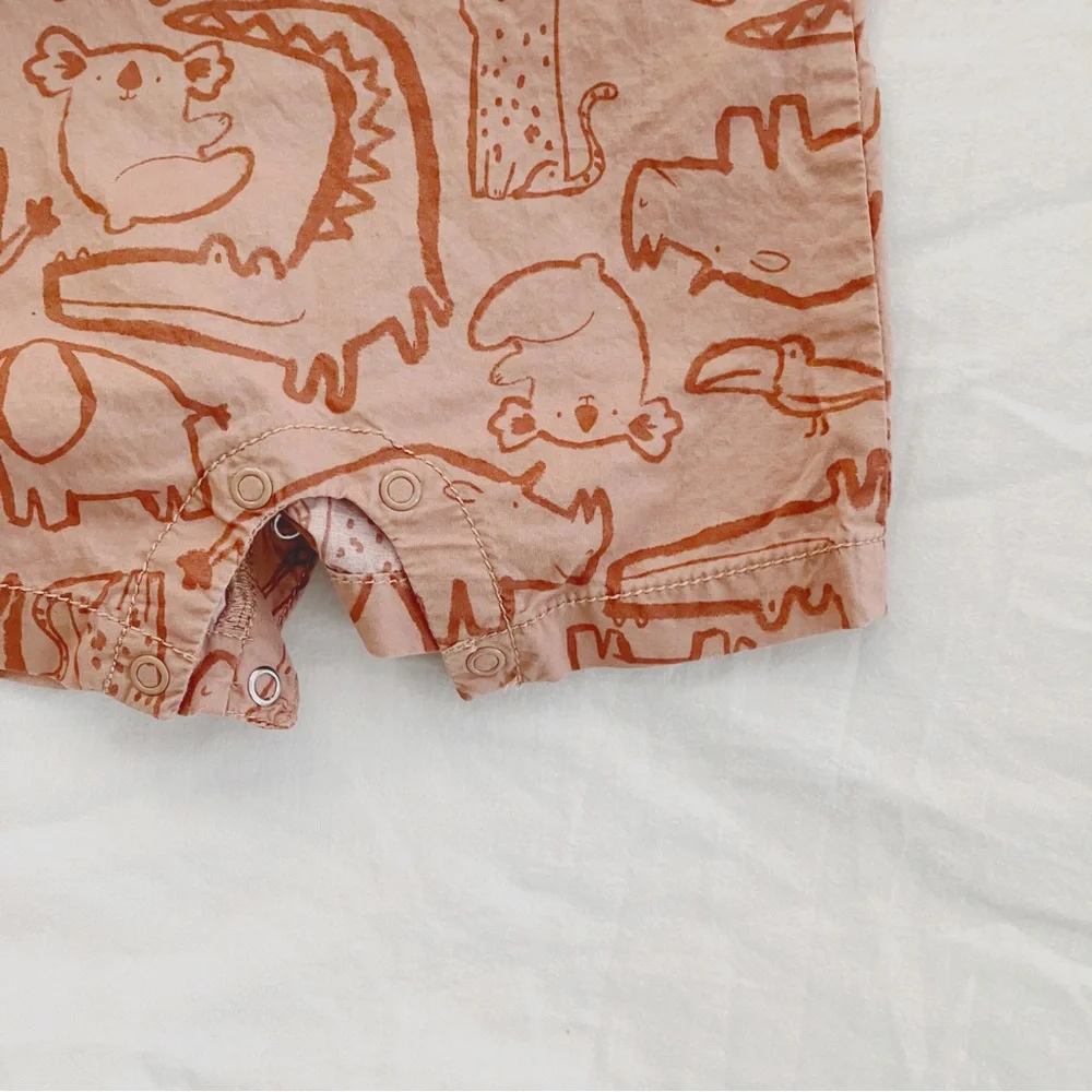 Carter’s • Jungle Zoo Animals in Burnt/Pumpkin Orange - Picture 3 of 10